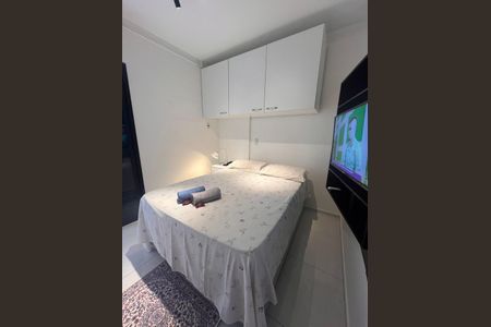 Quarto de kitnet/studio para alugar com 1 quarto, 38m² em Centro, São Vicente