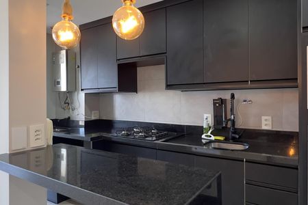 Apartamento à venda com 62m², 2 quartos e 1 vaga Apartamento à venda com 62m², 2 quartos e 1 vagaCozinha e Área de Serviço