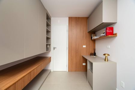 Apartamento à venda com 77m², 2 quartos e 2 vagasQuarto
