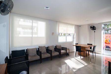 Apartamento à venda com 77m², 2 quartos e 2 vagasÁrea comum