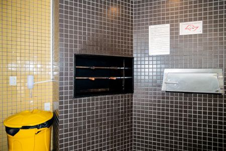 Apartamento à venda com 77m², 2 quartos e 2 vagasChurrasqueira 2