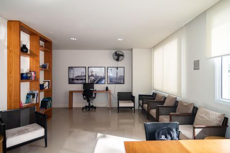 Apartamento à venda com 77m², 2 quartos e 2 vagasÁrea comum