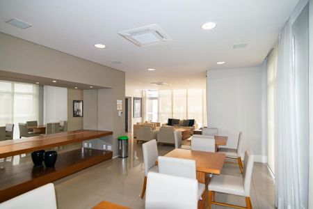 Apartamento à venda com 77m², 2 quartos e 2 vagasÁrea comum