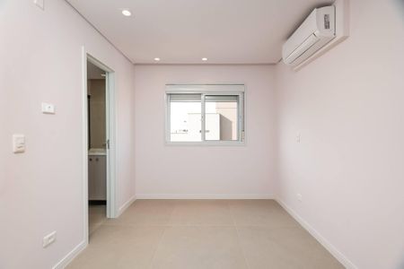 Apartamento à venda com 77m², 2 quartos e 2 vagasSuíte 