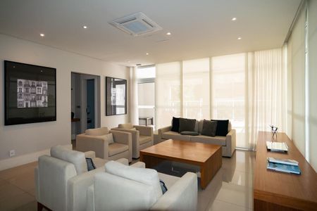 Apartamento à venda com 77m², 2 quartos e 2 vagasÁrea comum