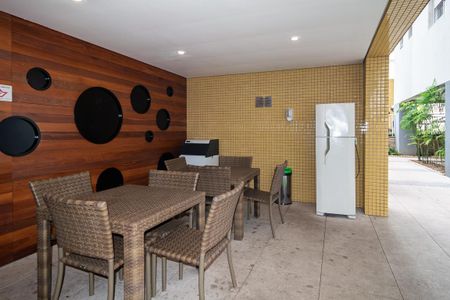 Apartamento à venda com 77m², 2 quartos e 2 vagasChurrasqueira 2