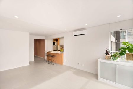Apartamento à venda com 77m², 2 quartos e 2 vagasSala