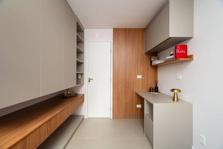 Apartamento à venda com 77m², 2 quartos e 2 vagasQuarto