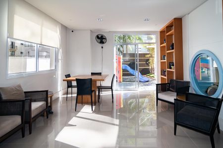 Apartamento à venda com 77m², 2 quartos e 2 vagasÁrea comum