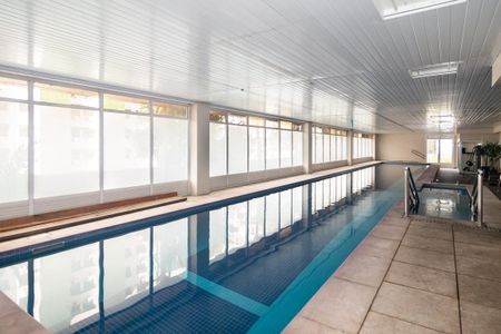 Apartamento à venda com 77m², 2 quartos e 2 vagasPiscina Coberta