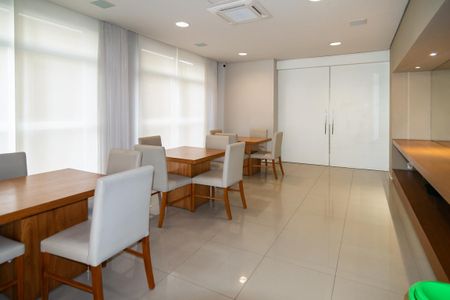 Apartamento à venda com 77m², 2 quartos e 2 vagasÁrea comum