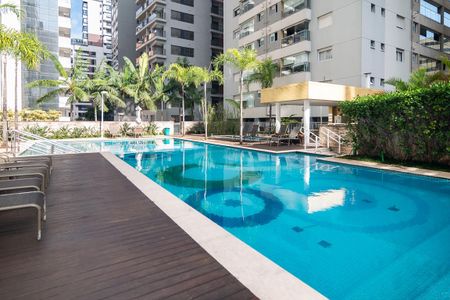 Apartamento à venda com 77m², 2 quartos e 2 vagasPiscina