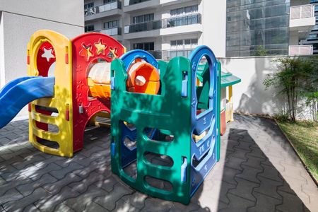 Apartamento à venda com 77m², 2 quartos e 2 vagasPlayground