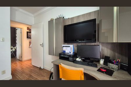 Apartamento à venda com 107m², 3 quartos e 1 vagaQuarto 2