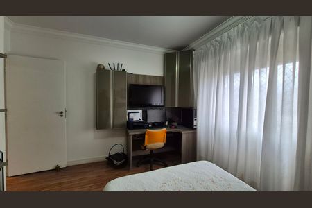 Apartamento à venda com 107m², 3 quartos e 1 vagaQuarto 2