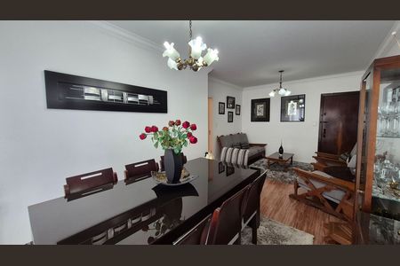 Apartamento à venda com 107m², 3 quartos e 1 vagaSala