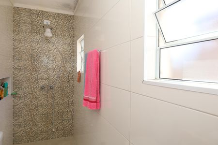 Casa à venda com 200m², 4 quartos e 3 vagasBanheiro 1 - Suíte 