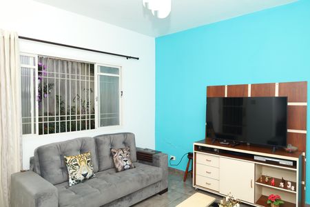 Casa à venda com 200m², 4 quartos e 3 vagasSala