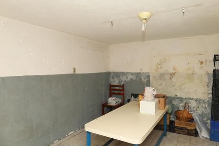 Casa à venda com 200m², 4 quartos e 3 vagasÁrea de armazenamento - Sala 1