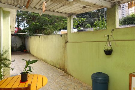 Casa à venda com 200m², 4 quartos e 3 vagasQuintal