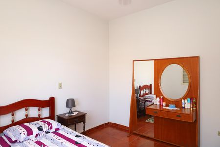Casa à venda com 200m², 4 quartos e 3 vagasQuarto 3