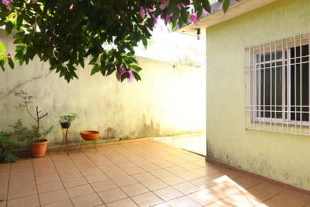 Casa à venda com 200m², 4 quartos e 3 vagasVaranda
