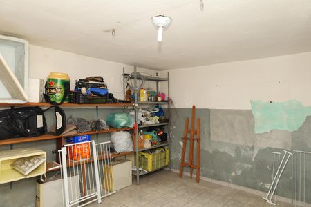 Casa à venda com 200m², 4 quartos e 3 vagasÁrea de armazenamento - Sala 2