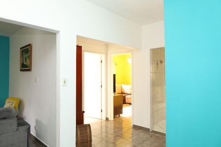Casa à venda com 200m², 4 quartos e 3 vagasEspaço entre salas