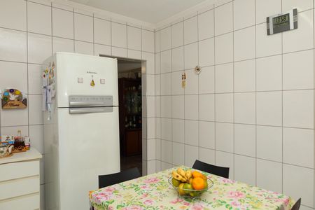 Casa à venda com 200m², 4 quartos e 3 vagasCozinha