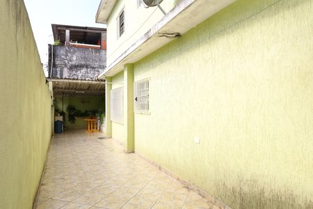Casa à venda com 200m², 4 quartos e 3 vagasQuintal