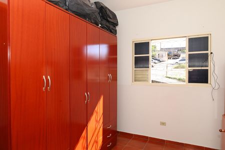 Casa à venda com 200m², 4 quartos e 3 vagasQuarto 4