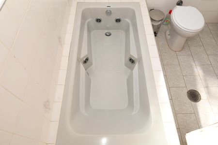 Casa à venda com 200m², 4 quartos e 3 vagasBanheiro 2