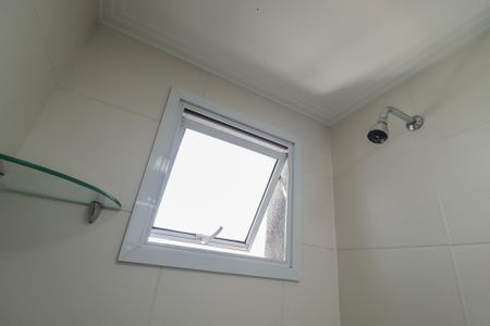 Banheiro Social de apartamento à venda com 2 quartos, 70m² em Santa Teresinha, São Paulo