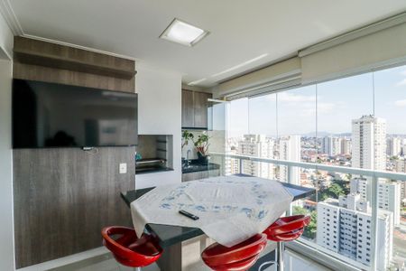 Apartamento à venda com 70m², 2 quartos e 1 vaga Apartamento à venda com 70m², 2 quartos e 1 vagaVaranda gourmet