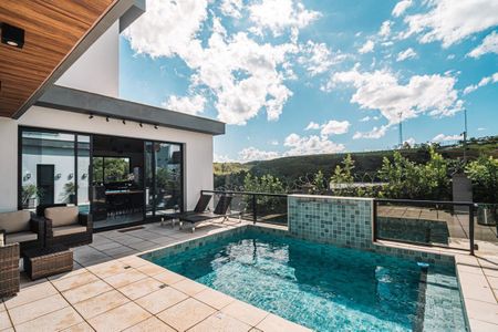 Casa de condomínio para alugar com 548m², 5 quartos e 2 vagasPiscina