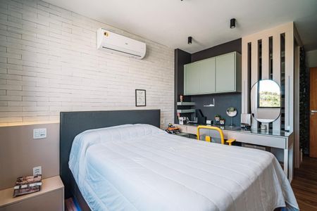 Casa de condomínio para alugar com 548m², 5 quartos e 2 vagasQuarto