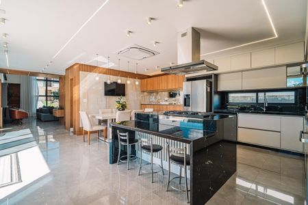 Casa de condomínio para alugar com 548m², 5 quartos e 2 vagasSala/cozinha