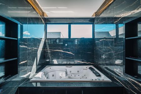 Casa de condomínio para alugar com 548m², 5 quartos e 2 vagasBanheiro