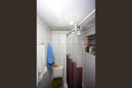 Banheiro Casa 1 de casa à venda com 3 quartos, 240m² em Taboão, Diadema