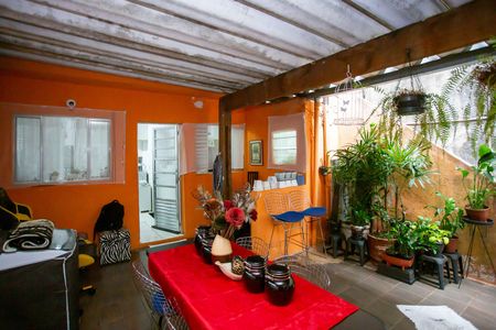 Área de Serviço de casa à venda com 3 quartos, 240m² em Taboão, Diadema