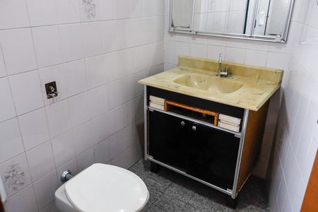 Casa para alugar com 50m², 1 quarto e 1 vaga Casa para alugar com 50m², 1 quarto e 1 vagaBanheiro