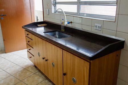 Casa para alugar com 50m², 1 quarto e 1 vaga Casa para alugar com 50m², 1 quarto e 1 vagaCozinha