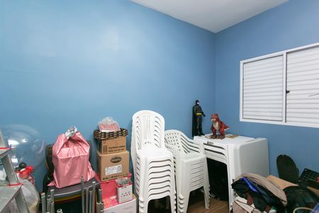 Casa à venda com 100m², 3 quartos e 2 vagas Casa à venda com 100m², 3 quartos e 2 vagasQuarto 2