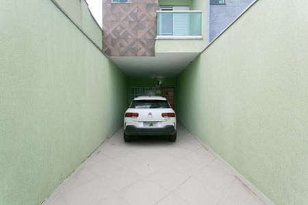 Casa à venda com 100m², 3 quartos e 2 vagas Casa à venda com 100m², 3 quartos e 2 vagasGaragem