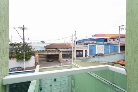 Casa à venda com 100m², 3 quartos e 2 vagas Casa à venda com 100m², 3 quartos e 2 vagasVaranda da Suíte