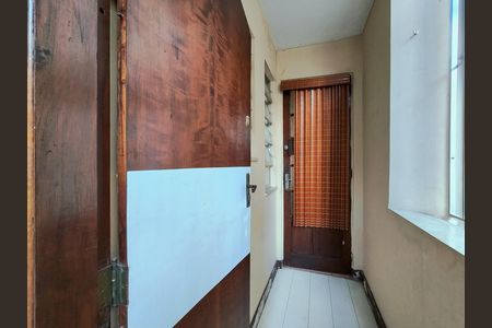 Apartamento à venda com 28m², 1 quarto e sem vaga Apartamento à venda com 28m², 1 quarto e sem vagaEntrada