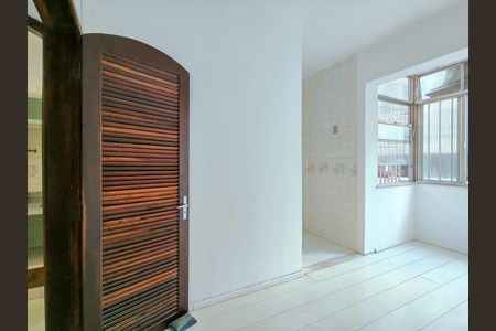 Apartamento à venda com 28m², 1 quarto e sem vaga Apartamento à venda com 28m², 1 quarto e sem vagaQuarto