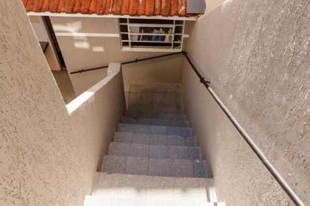 Casa para alugar com 93m², 2 quartos e 1 vaga Casa para alugar com 93m², 2 quartos e 1 vagaQuintal e Área de Serviço