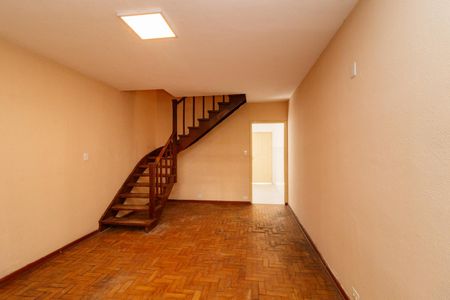 Casa para alugar com 93m², 2 quartos e 1 vaga Casa para alugar com 93m², 2 quartos e 1 vagaSala