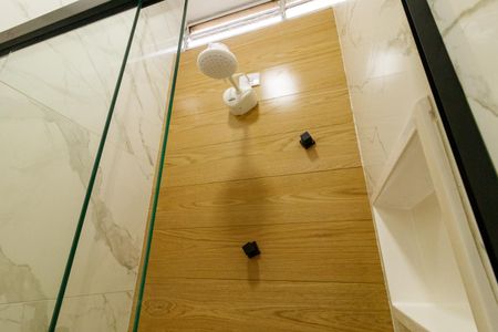 Casa para alugar com 93m², 2 quartos e 1 vaga Casa para alugar com 93m², 2 quartos e 1 vagaBanheiro